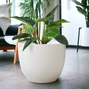 Grote witte bloempot binnen - GRC duurzaam
