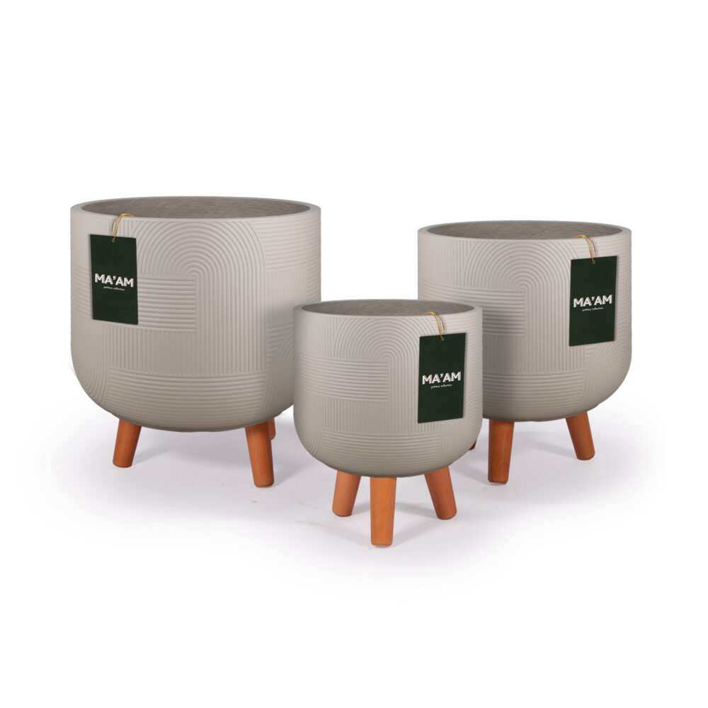 MA'AM Pottery Dijon - Japandi stijl bloempot op poten - licht taupe - musthave trend set